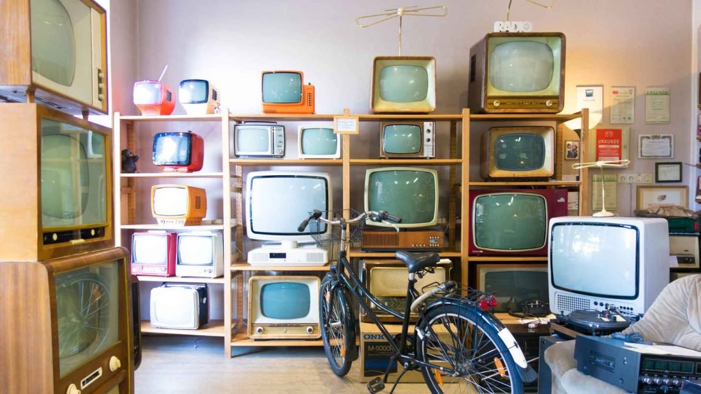 Getting-Rid-of-Old-TVs-When-New-One-Is-Coming-on-highqualityblog