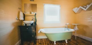 Get-Best-Ways-to-Remodeling-Your-Basement-Bathroom-on-highqualityblog