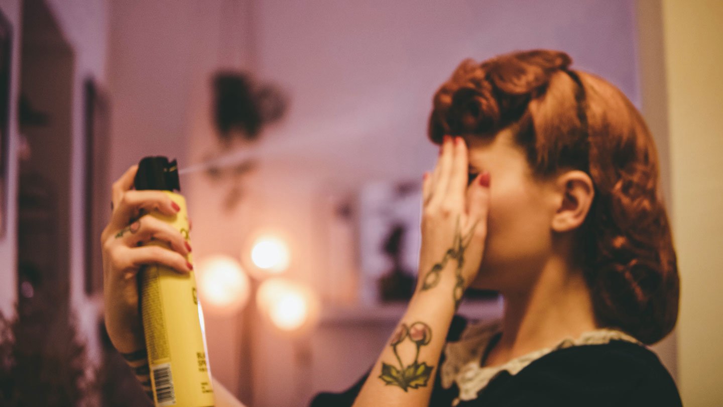 7 Steps You Should Follow To Sell Hair Spray Online